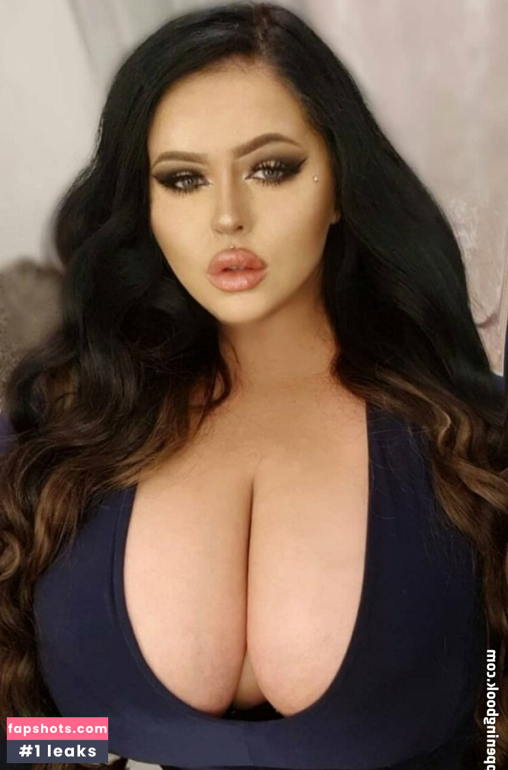 Megan Carys Gomer gallery photo #28