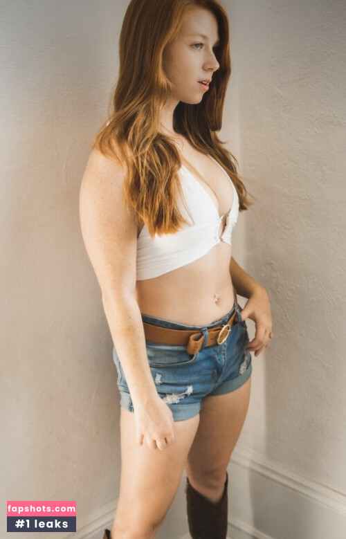 Megan DeLuca gallery photo #208