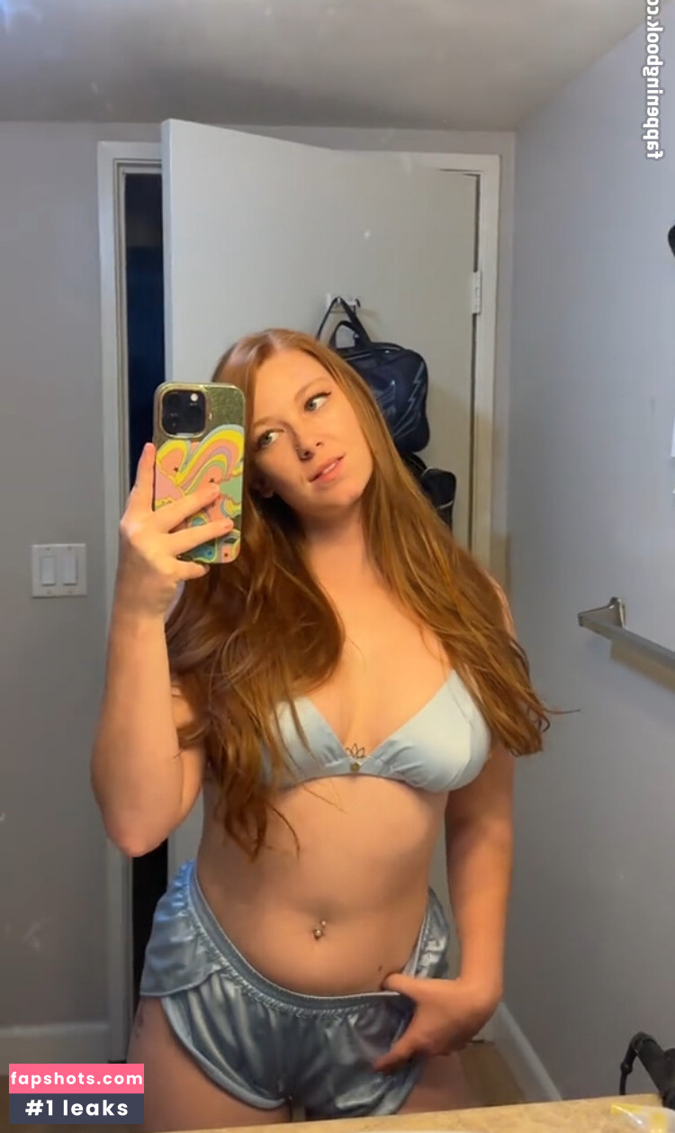 Megan Deluca gallery photo #341