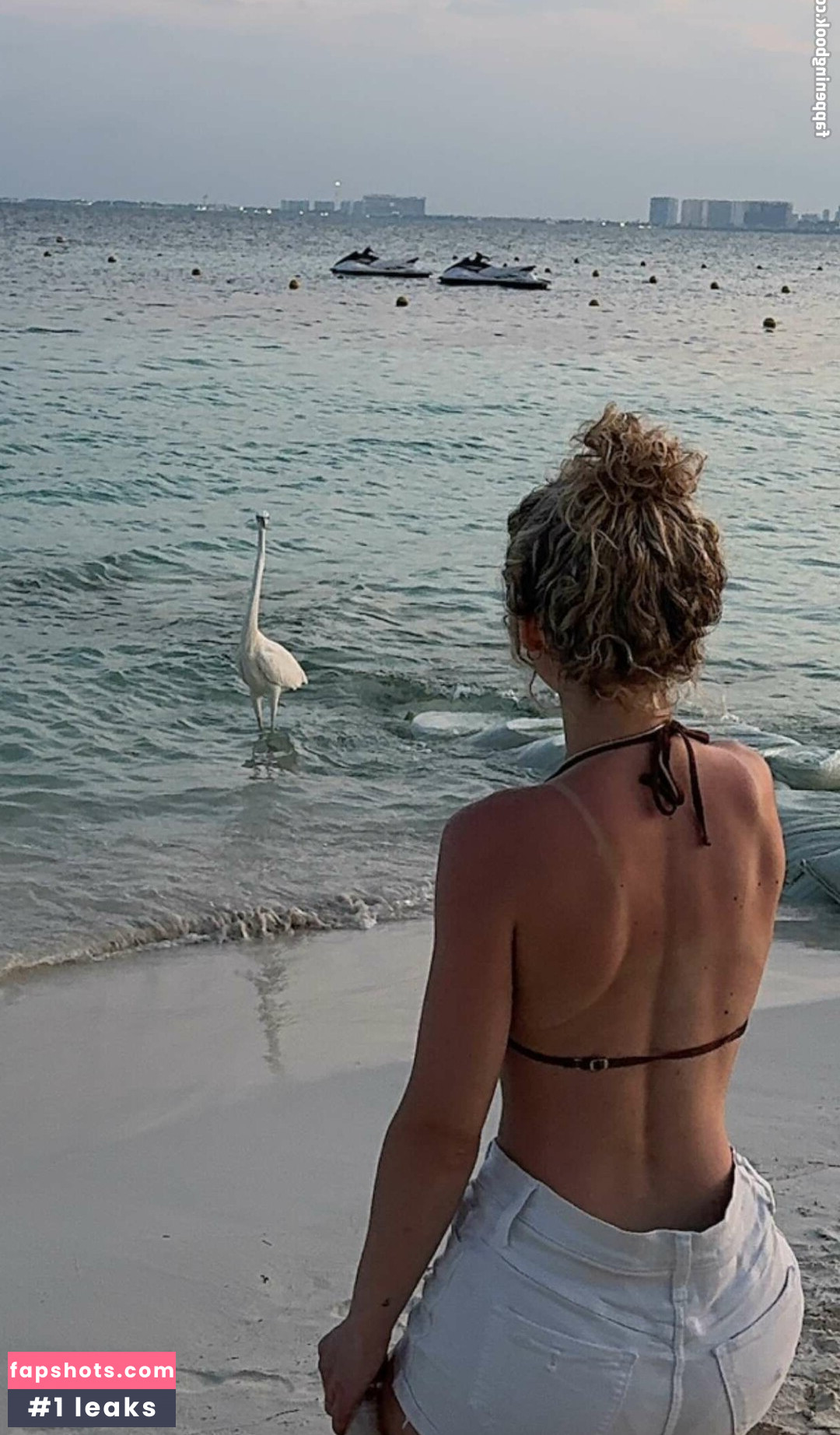 Megan Eugenio gallery photo #40