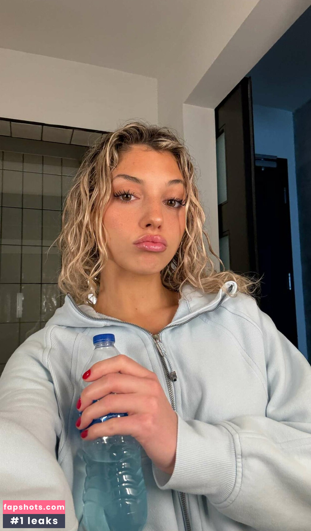 Megan Eugenio gallery photo #66