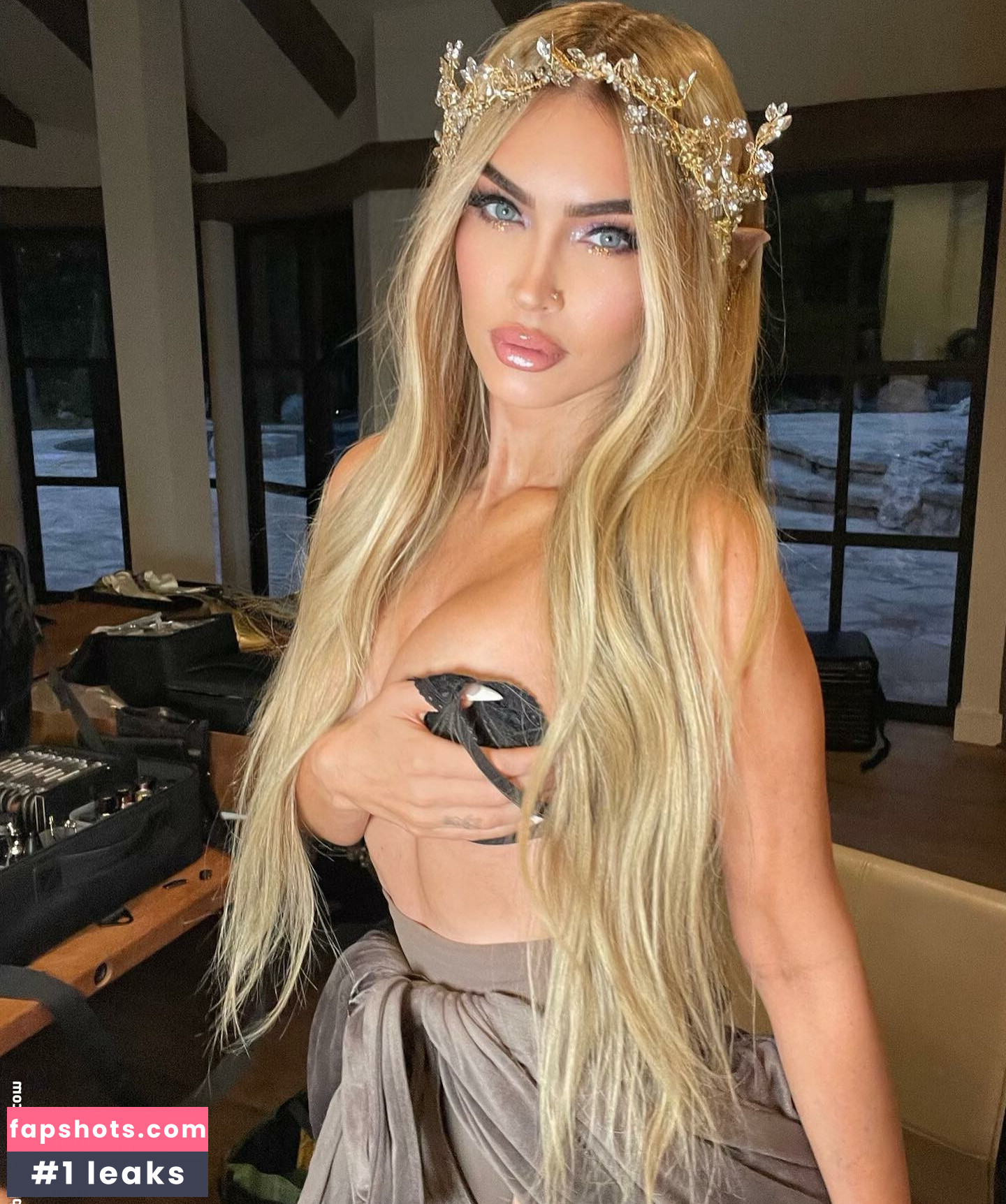 Megan Fox gallery photo #1074