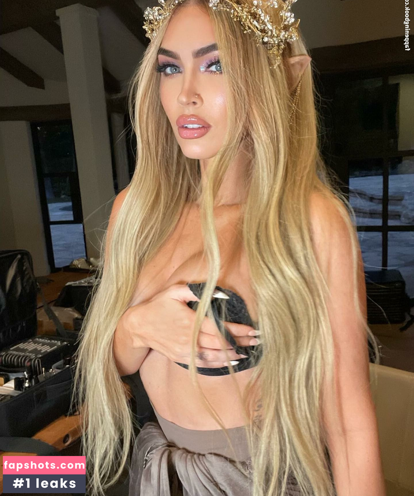 Megan Fox gallery photo #1076