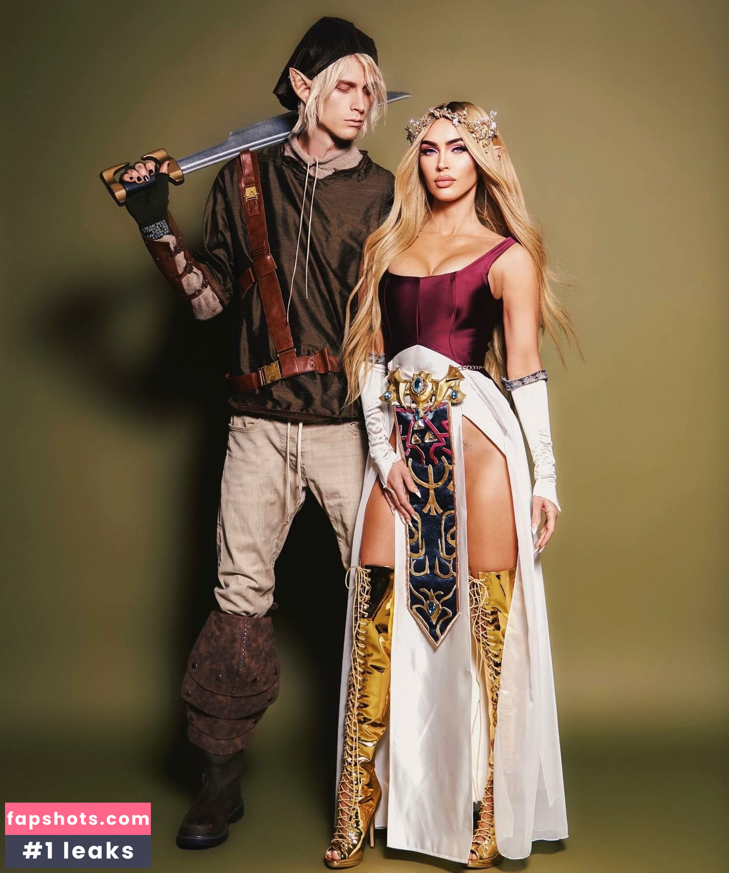 Megan Fox gallery photo #1077