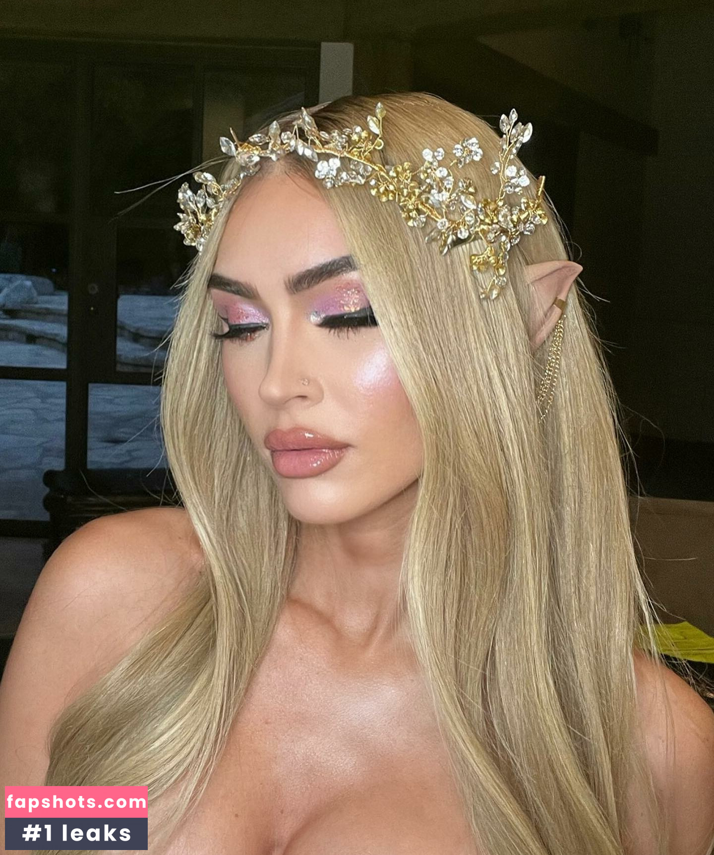 Megan Fox gallery photo #1078