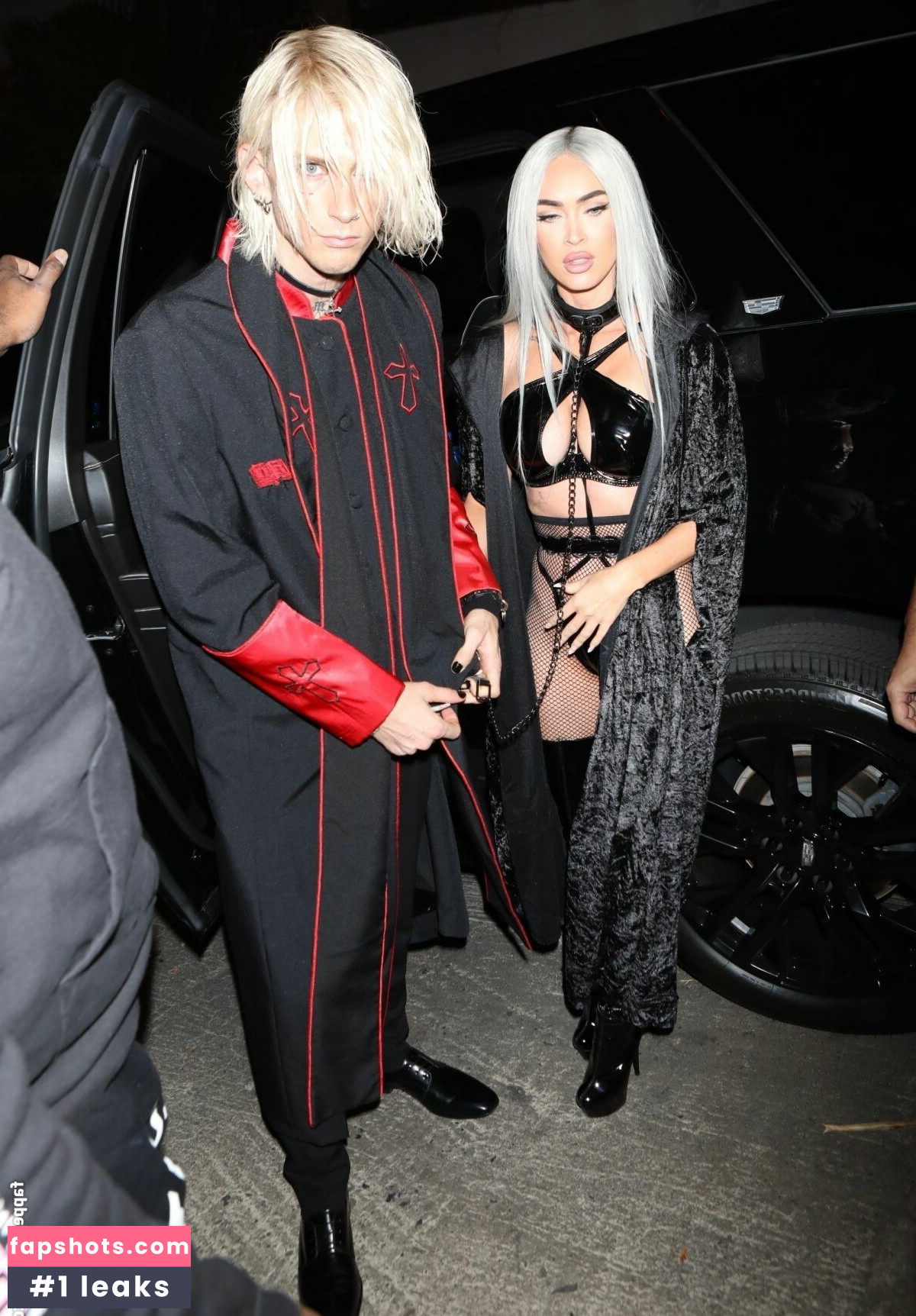 Megan Fox gallery photo #1079