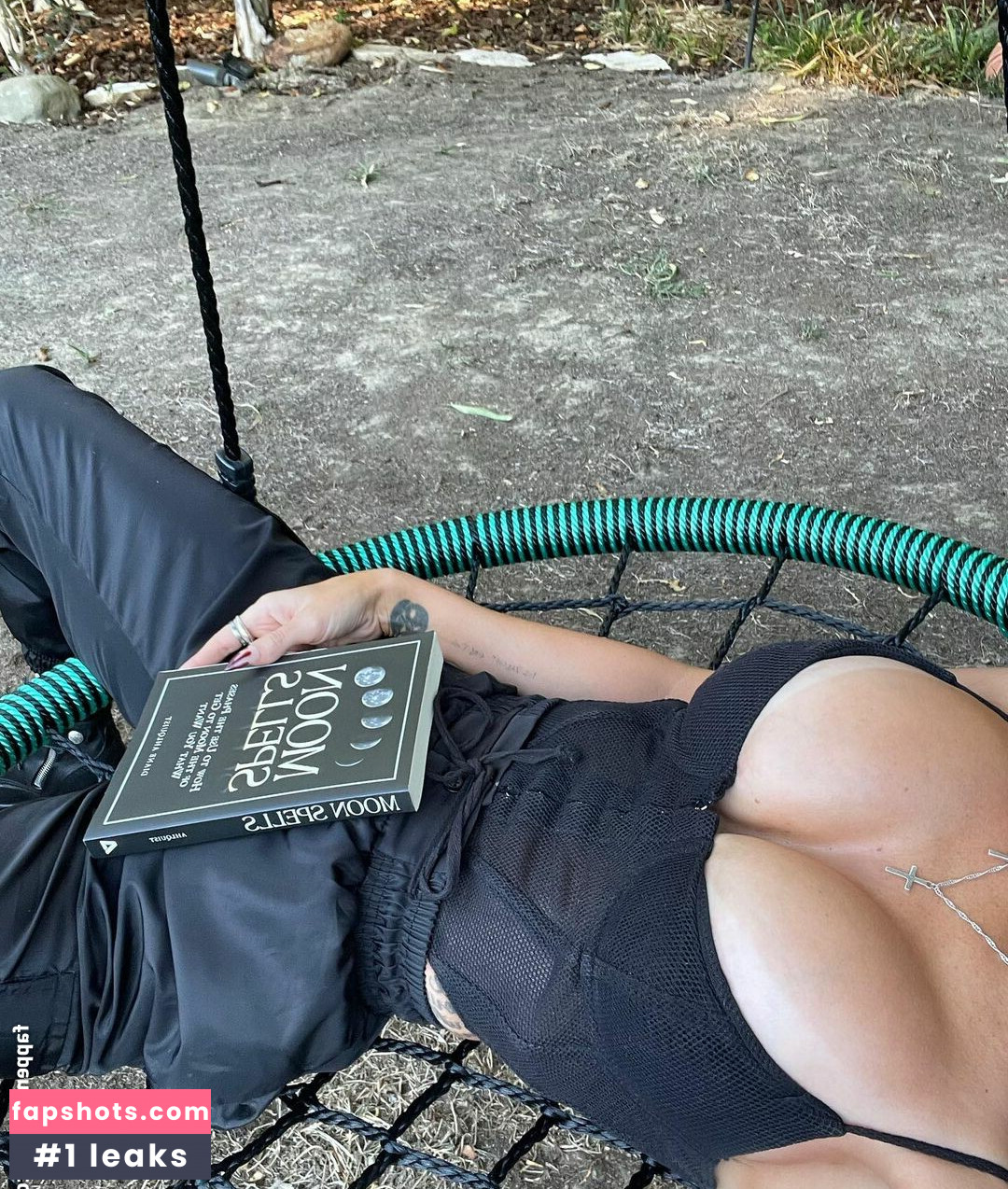 Megan Fox gallery photo #1122