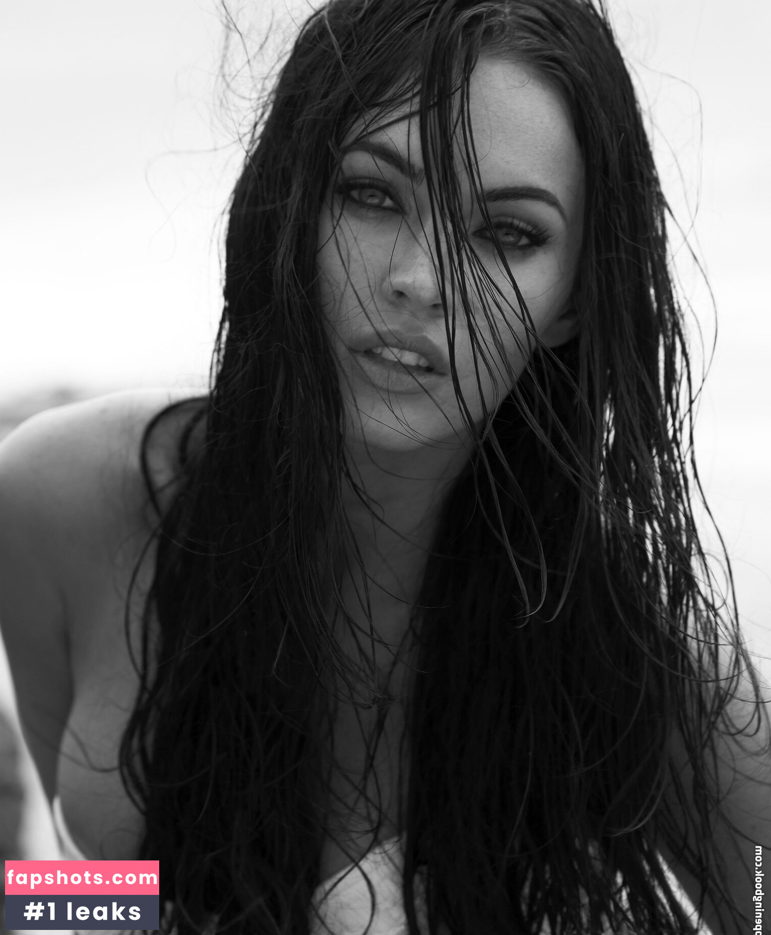 Megan Fox gallery photo #1154