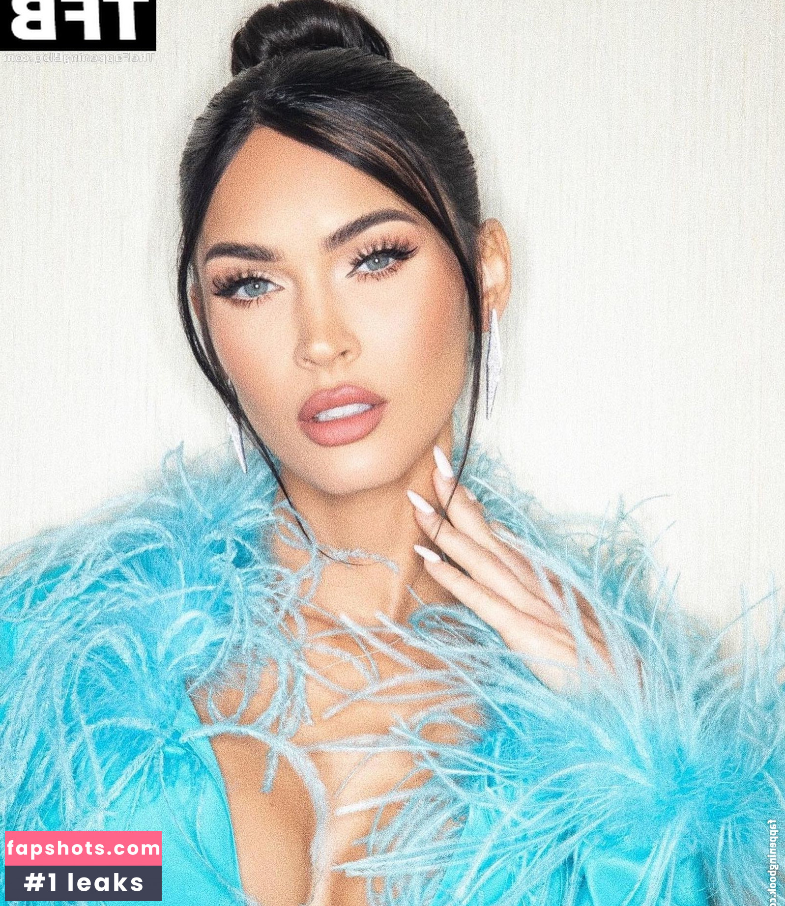 Megan Fox gallery photo #1290