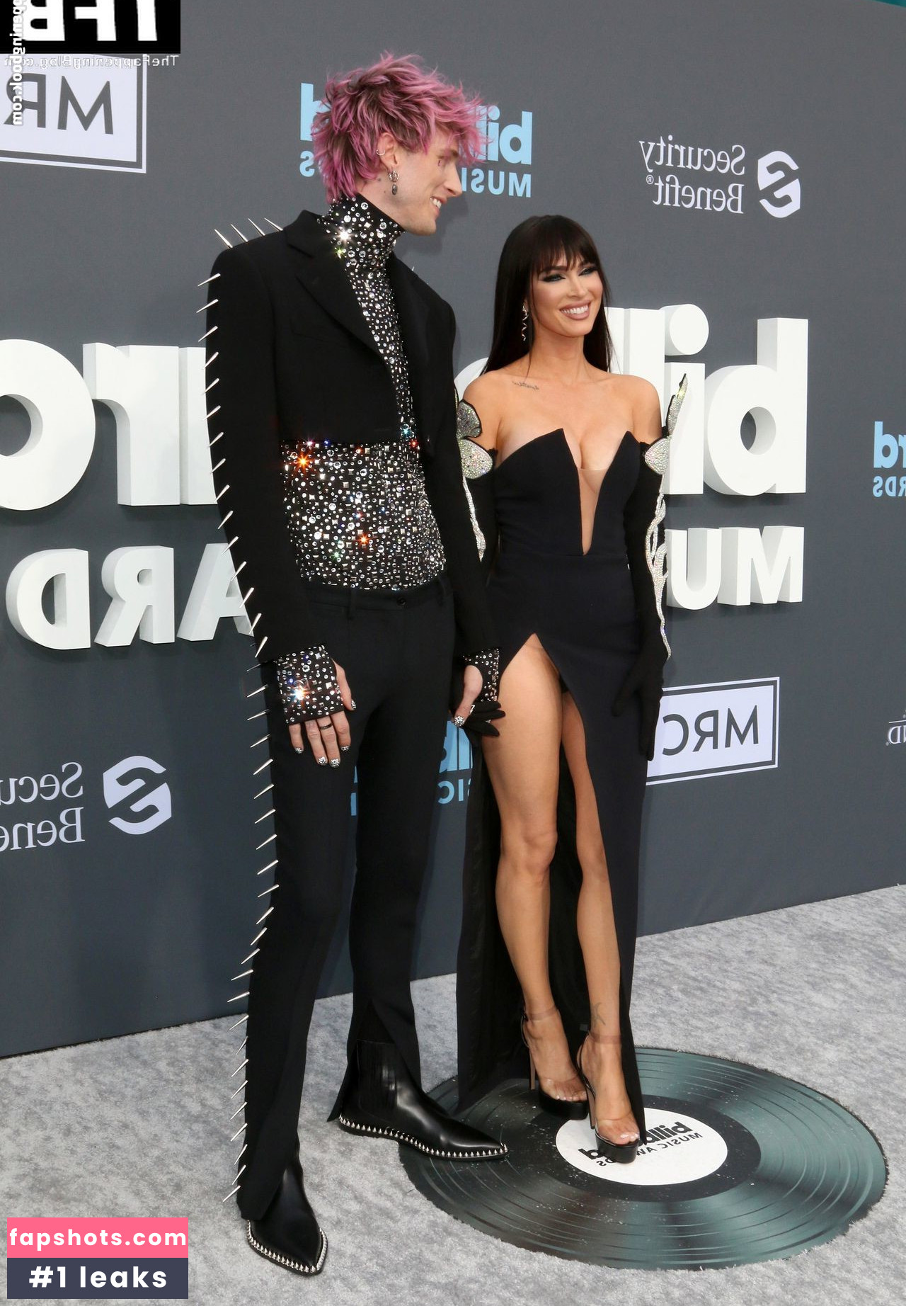 Megan Fox gallery photo #1300