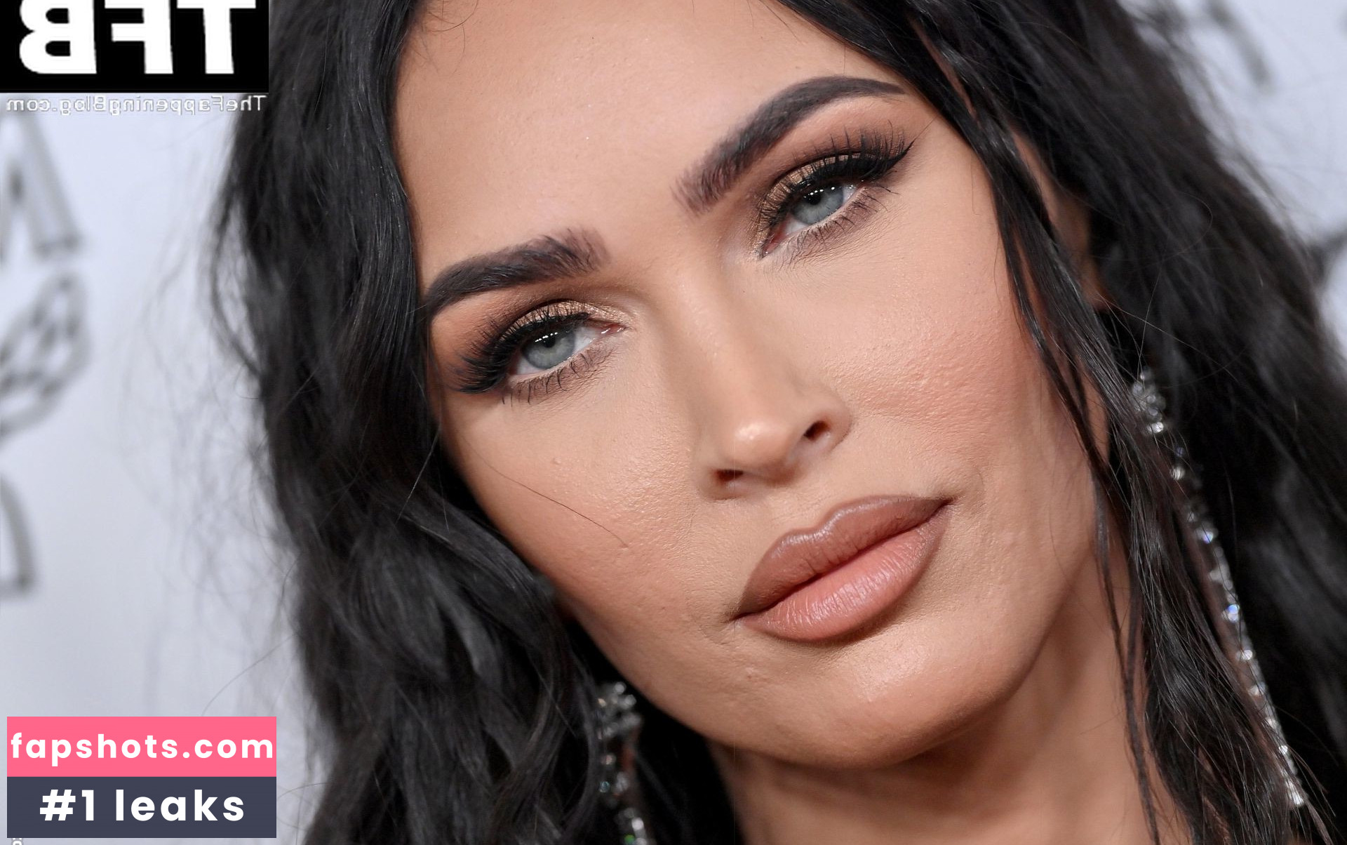 Megan Fox gallery photo #1334