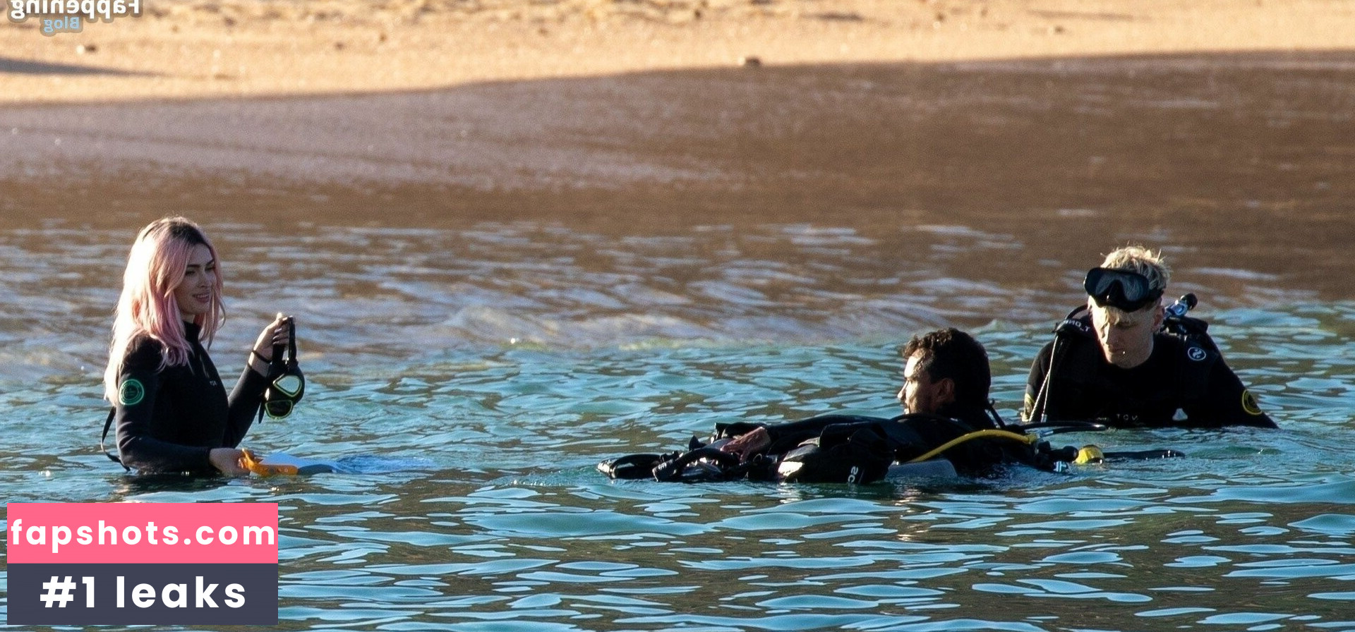 Megan Fox Nahé úniky fotek pouze od fanoušků #241 - Fapshots