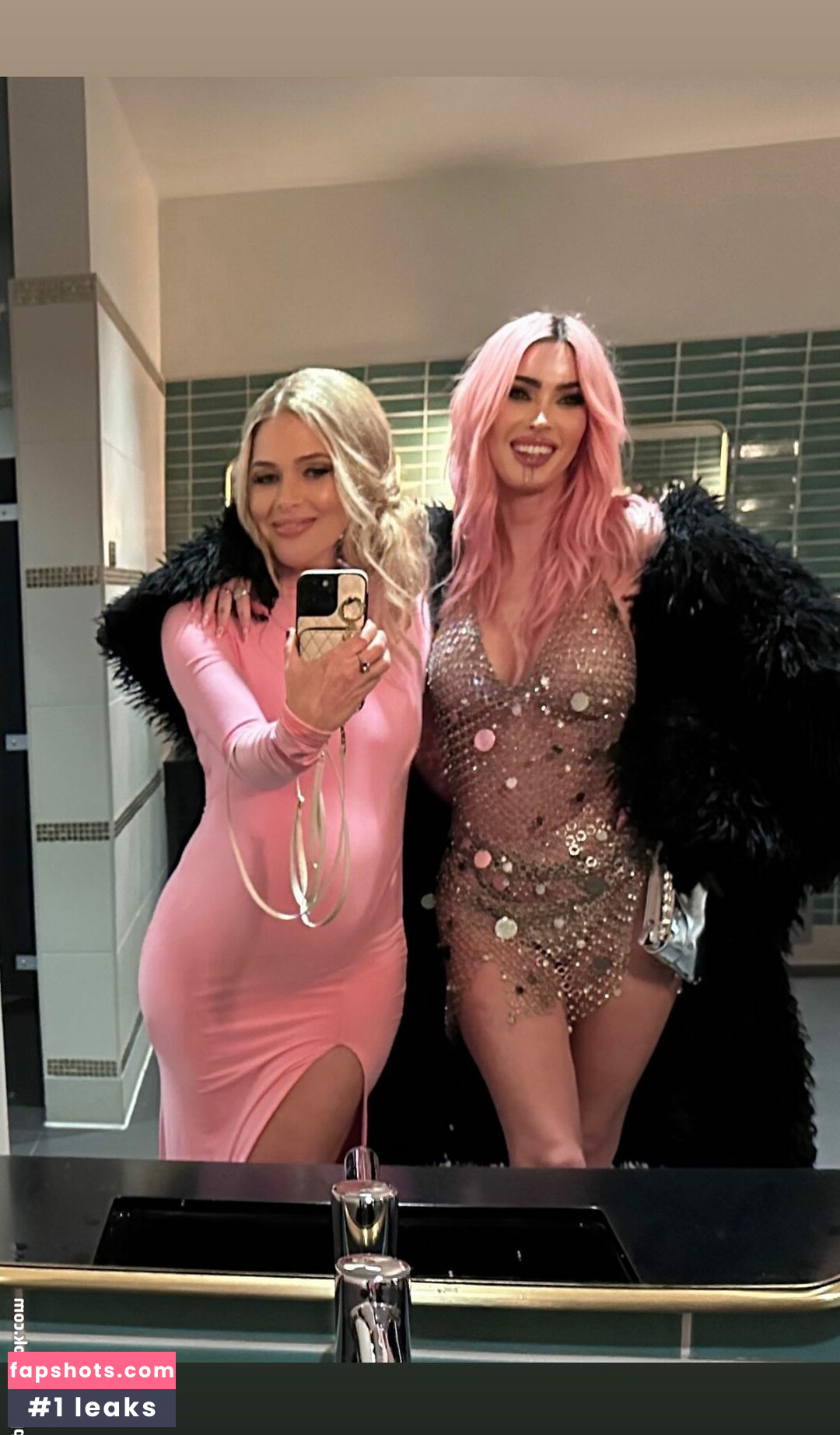 Megan Fox Nahé úniky fotek pouze od fanoušků #344 - Fapshots