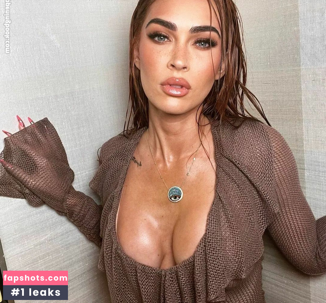 Megan Fox gallery photo #494