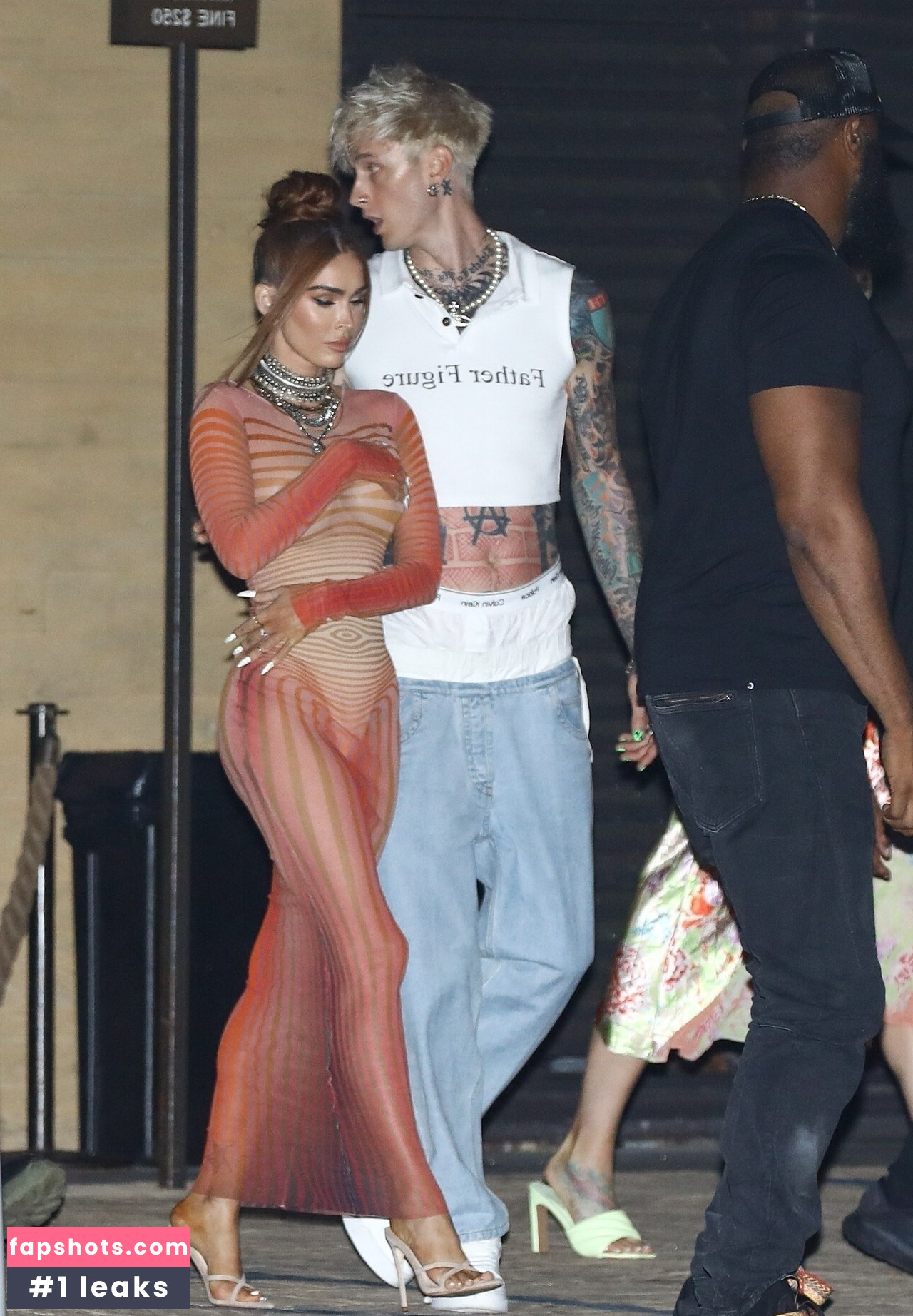 Megan Fox gallery photo #762