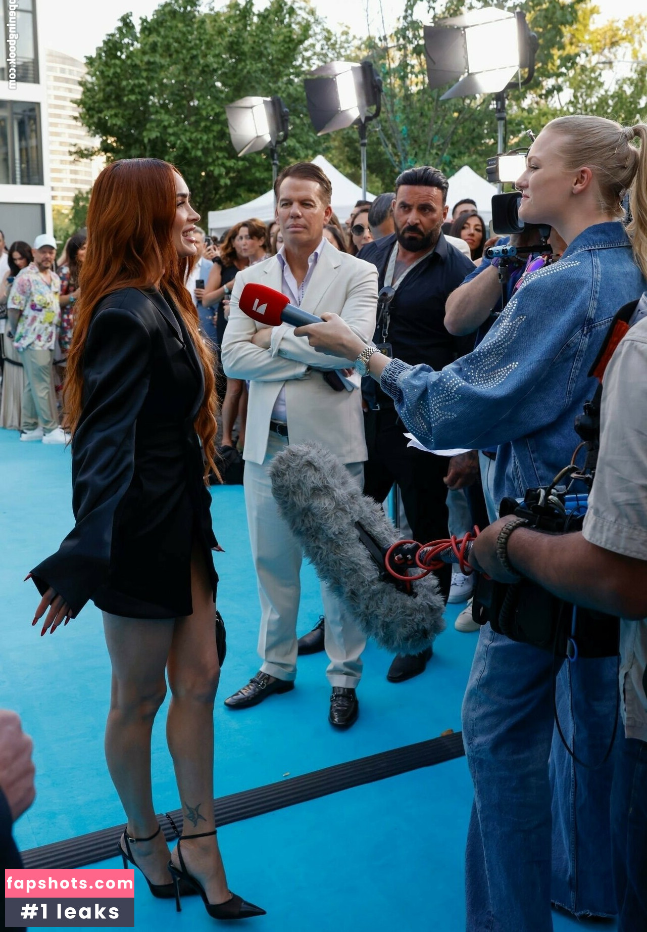 Megan Fox gallery photo #892