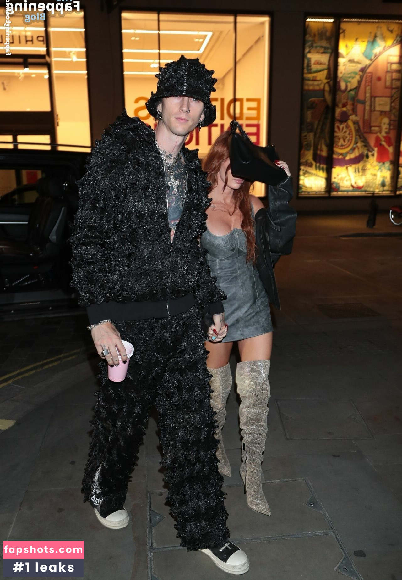 Megan Fox gallery photo #903