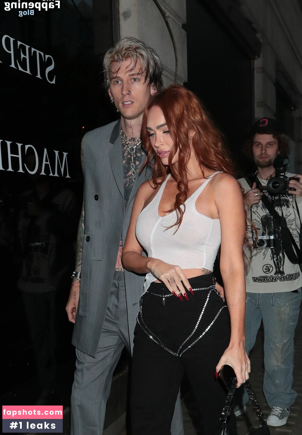 Megan Fox gallery photo #913