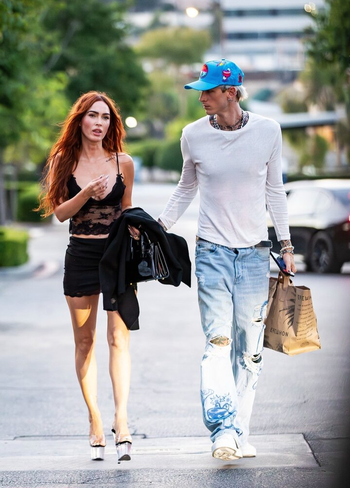 megan-fox gallery photo #1034