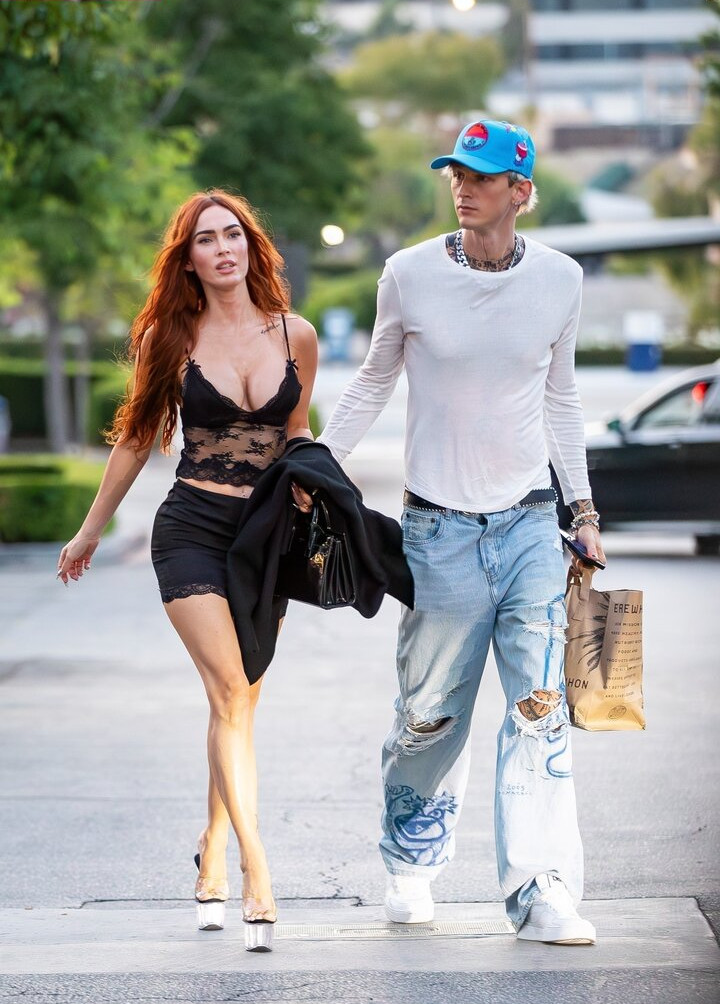 megan-fox gallery photo #1049