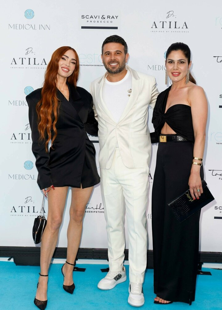 megan-fox gallery photo #1098