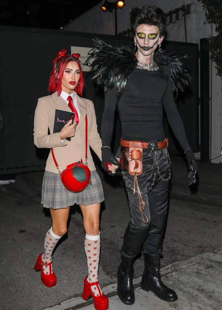 megan-fox gallery photo #918