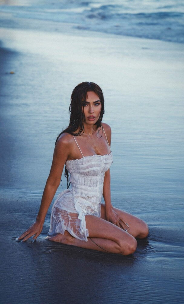 megan-fox gallery photo #969