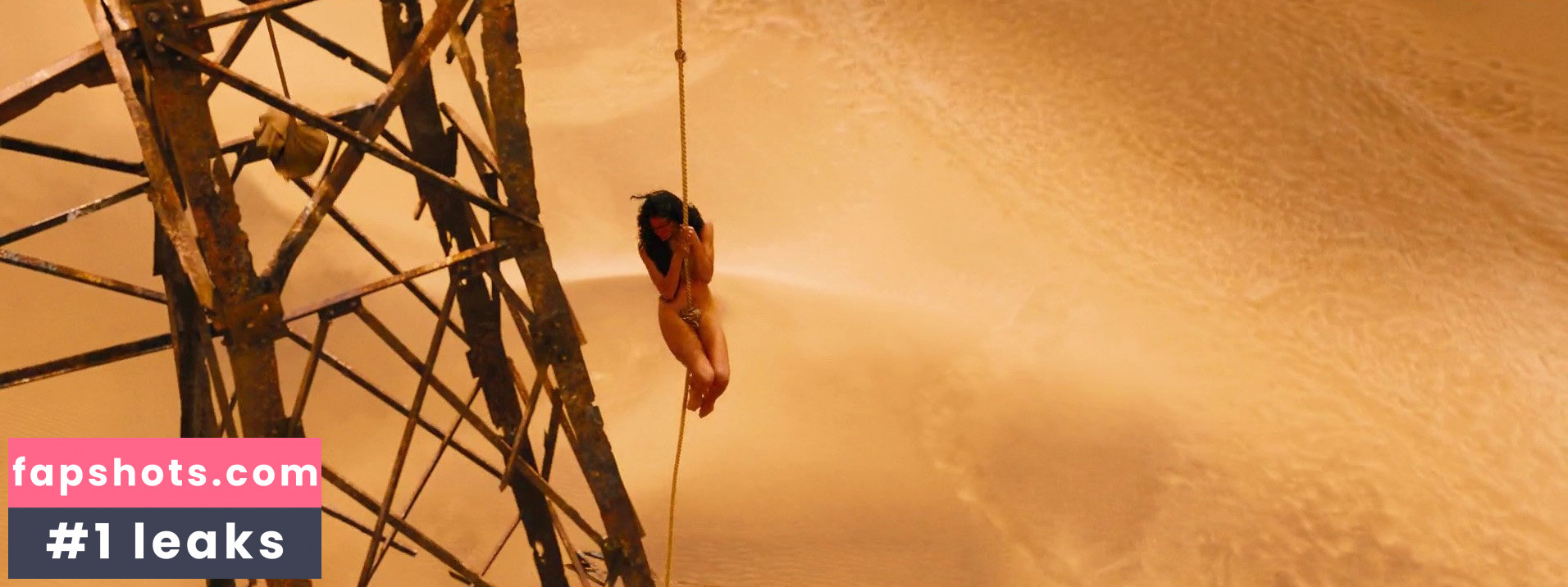 Megan Gale gallery photo #3