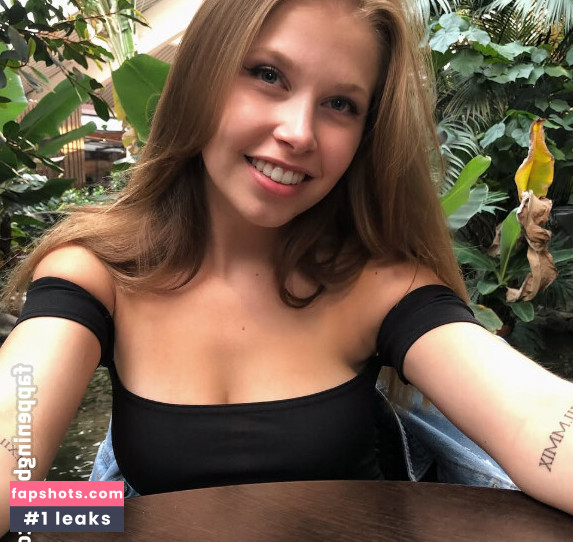 Megan Mumford Nude Leaks OnlyFans Photos #4 - LeakJerk