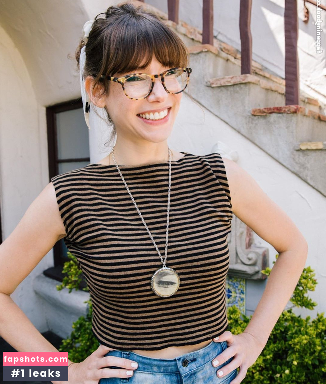 Megan Neuringer gallery photo #15