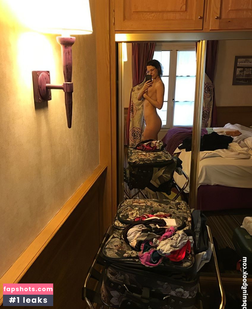 Megan Neuringer gallery photo #18