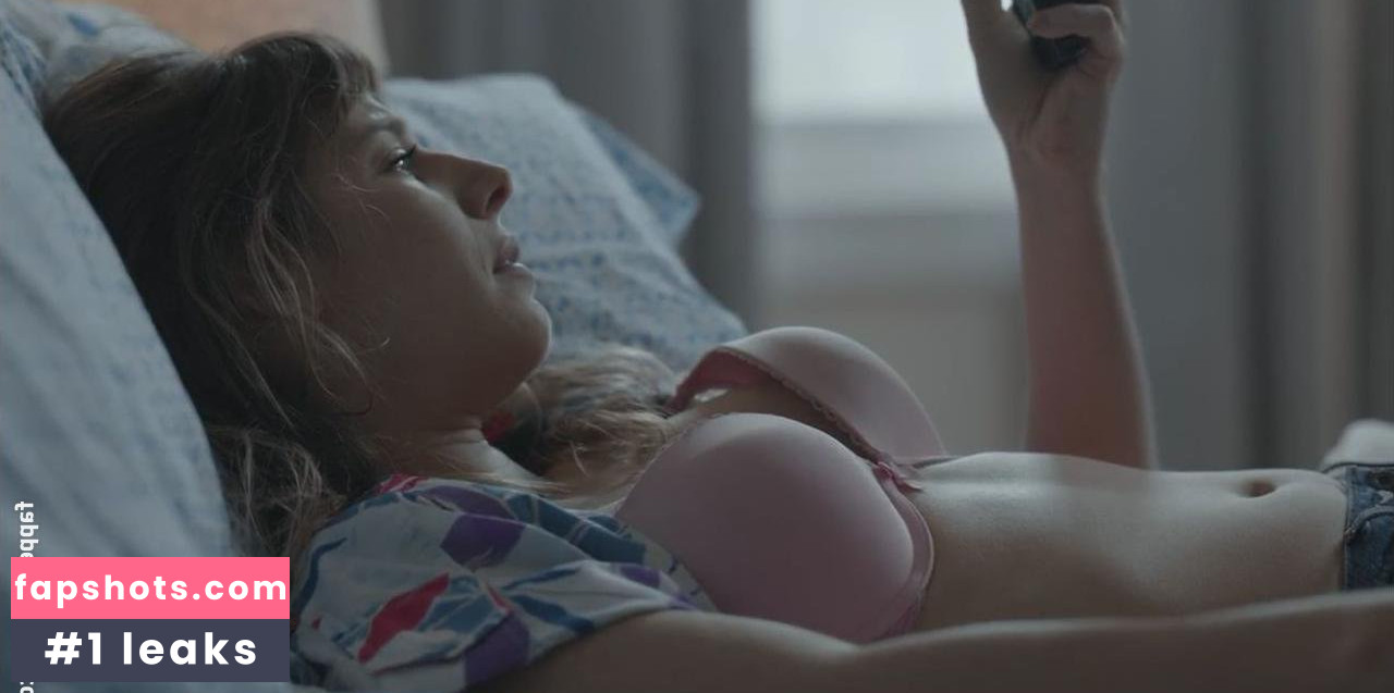 Megan Neuringer gallery photo #21