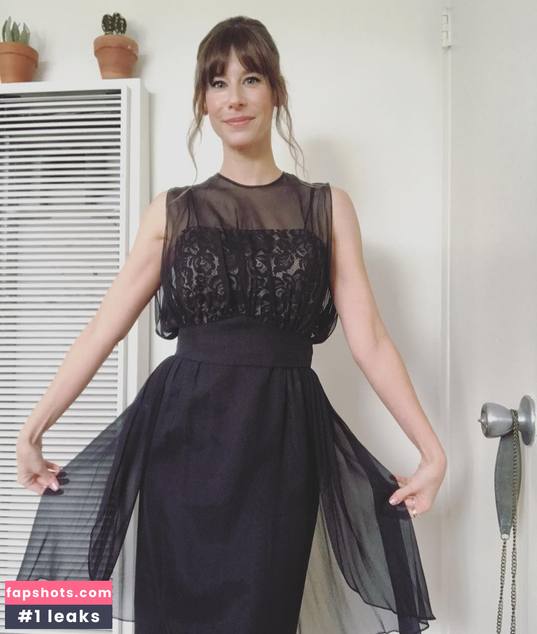 Megan Neuringer gallery photo #6