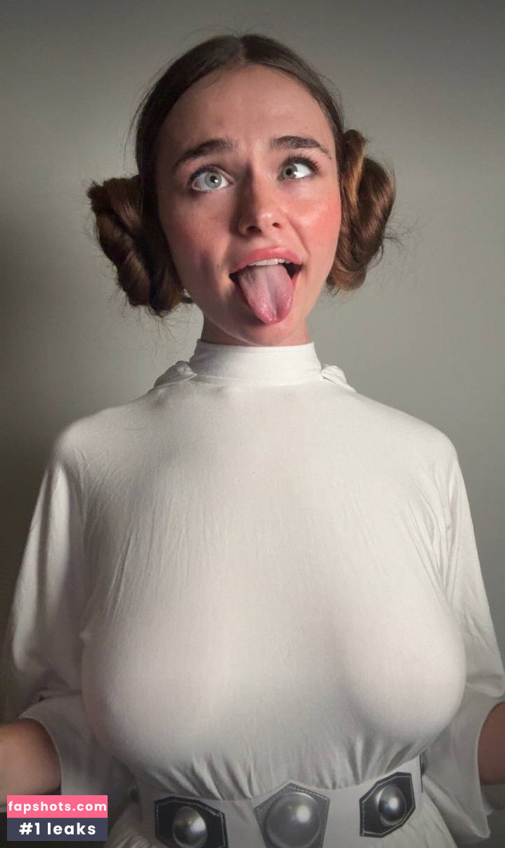 Megan Nutt gallery photo #77
