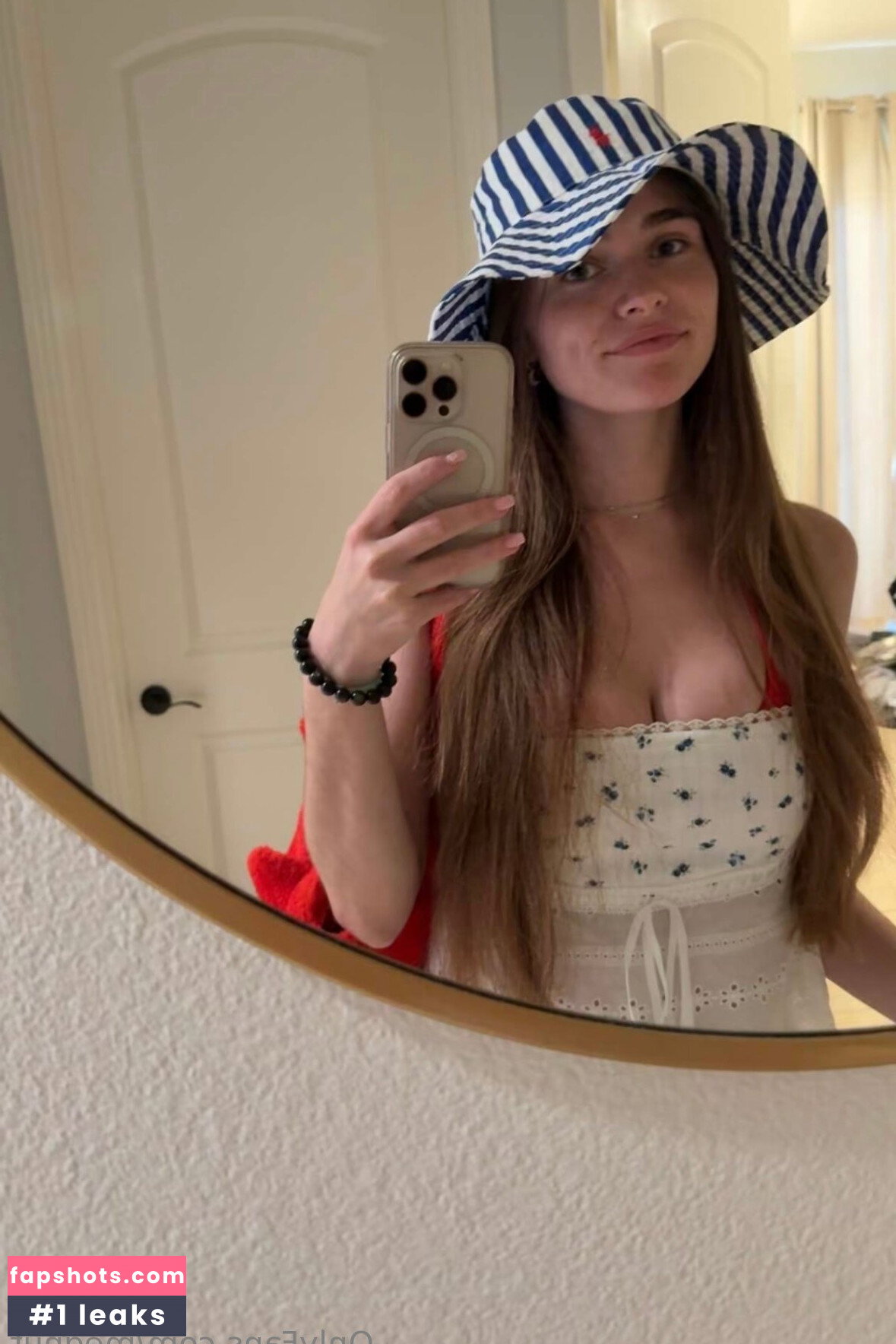 Megan Nutt gallery photo #523