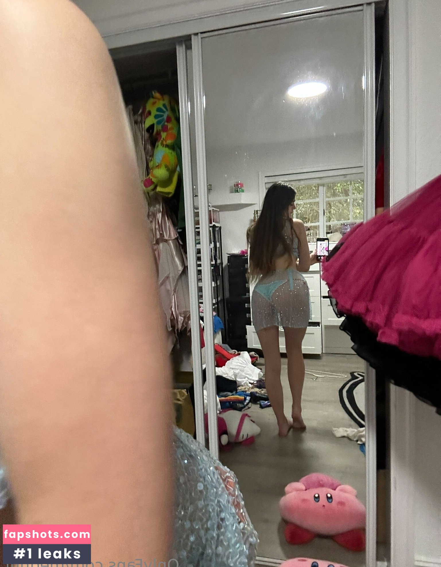 Megan Nutt gallery photo #990