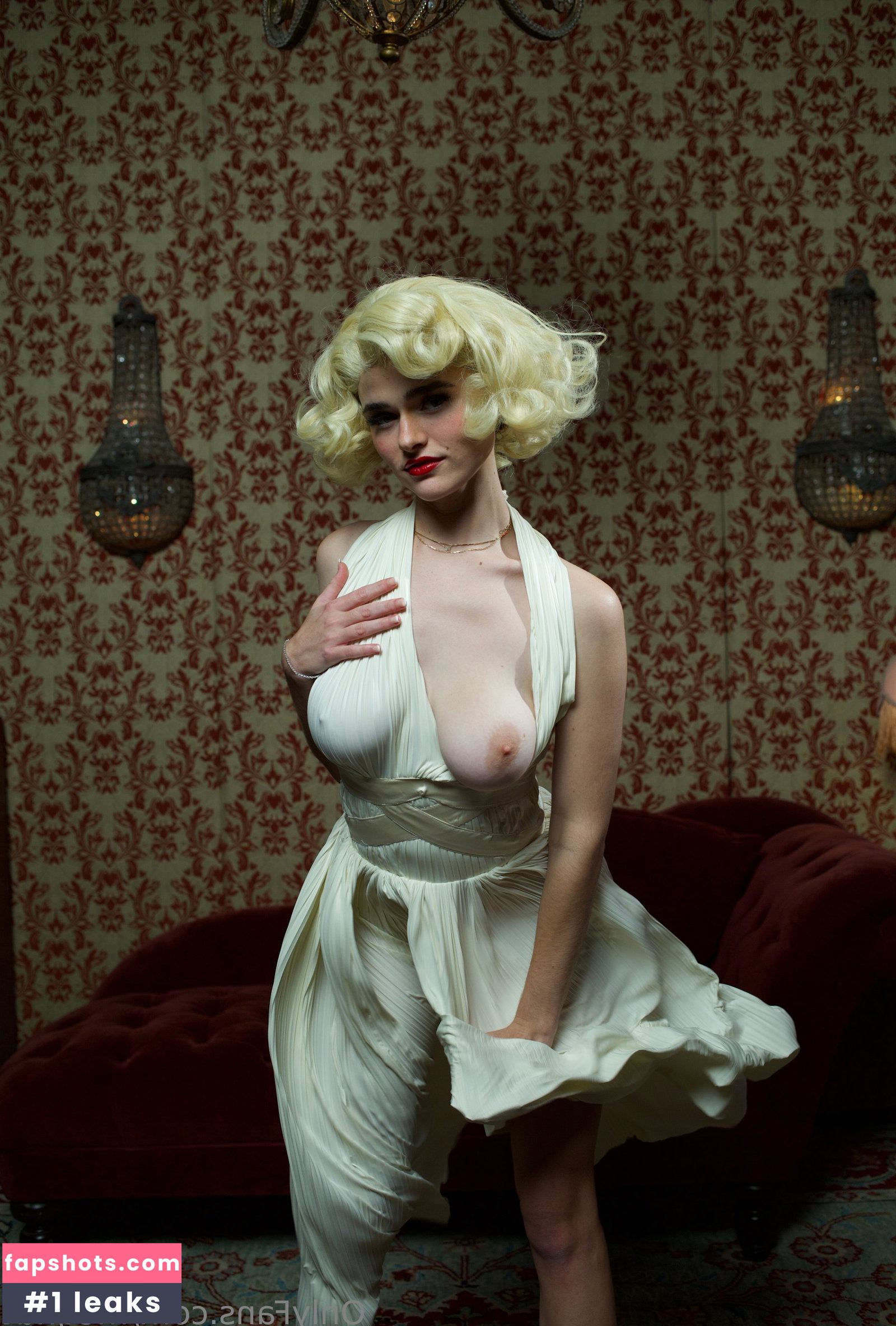 Megan Nutt gallery photo #1417