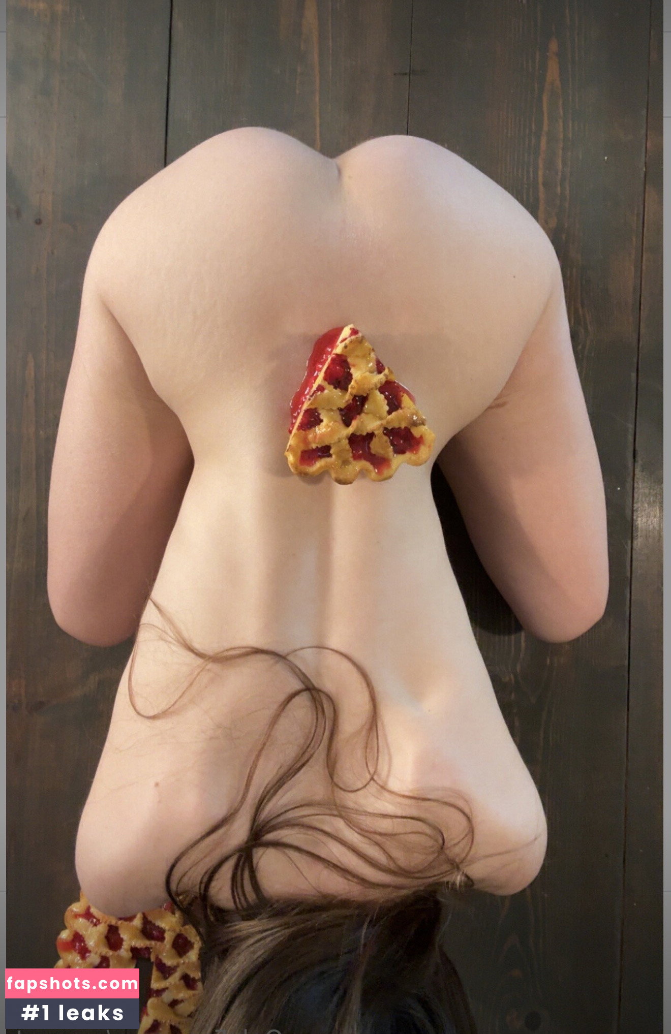 Megan Nutt gallery photo #644
