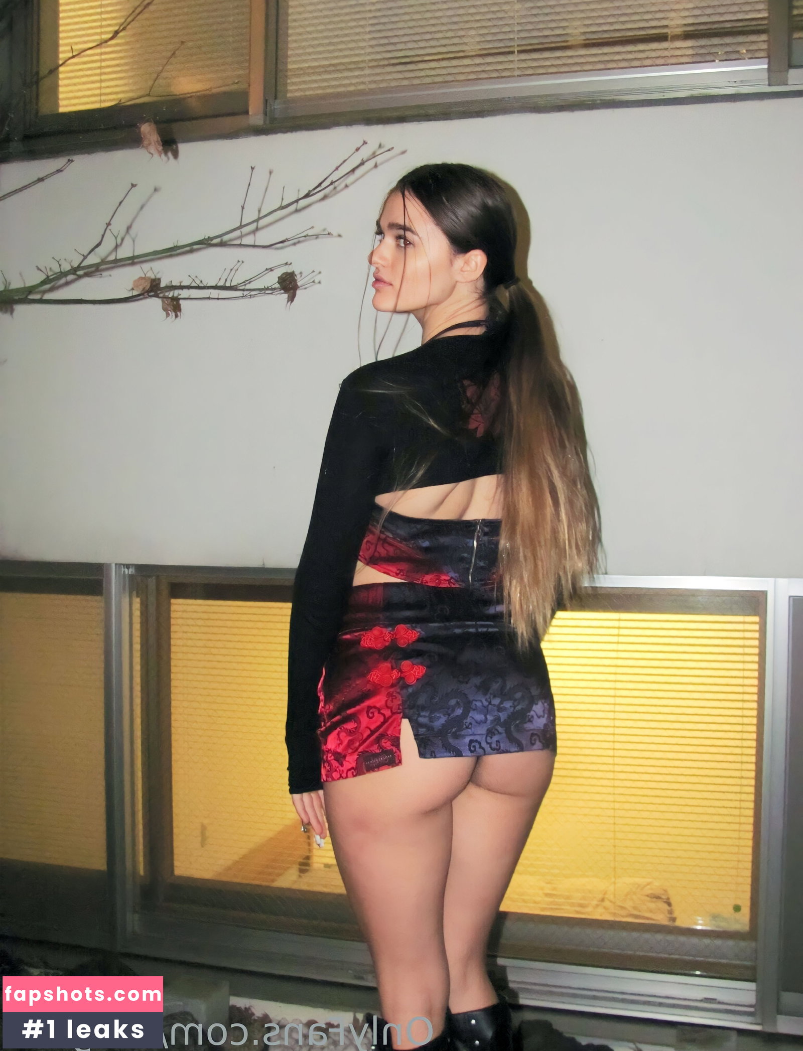 Megan Nutt gallery photo #2196