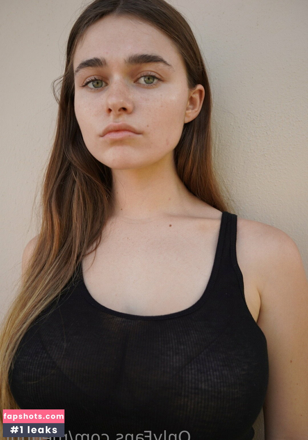 Megan Nutt gallery photo #2752