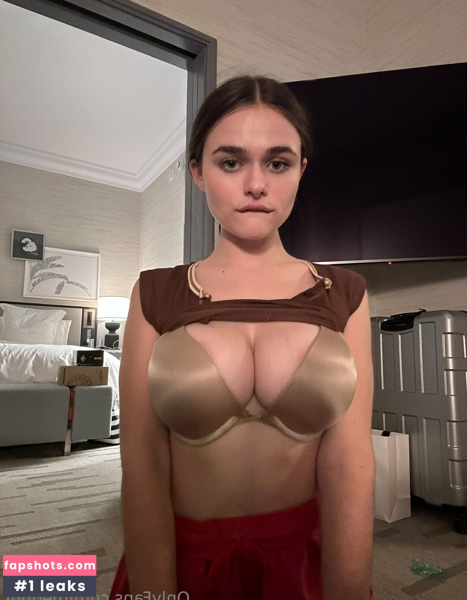 Megan Nutt gallery photo #3609