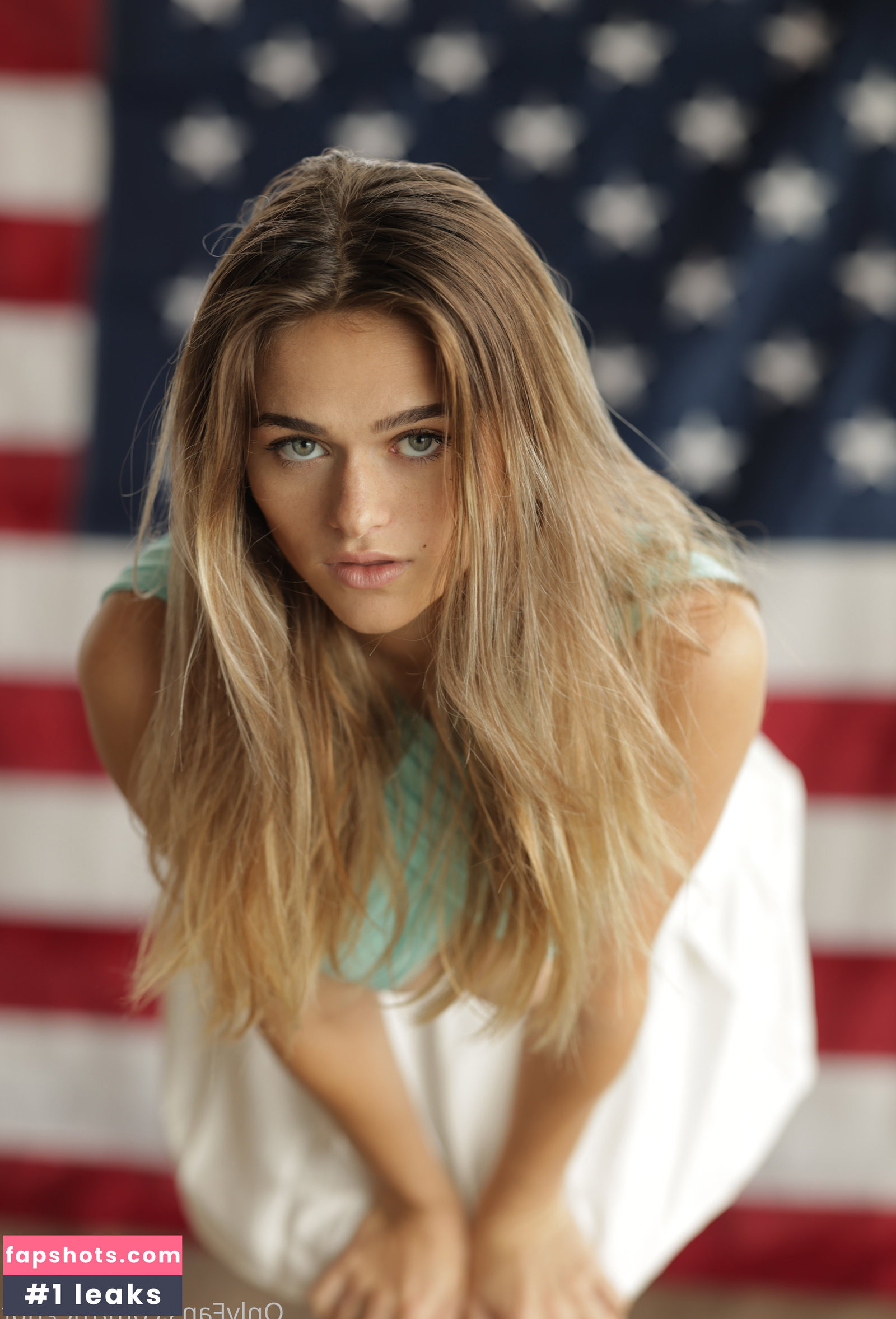 Megan Nutt gallery photo #2698