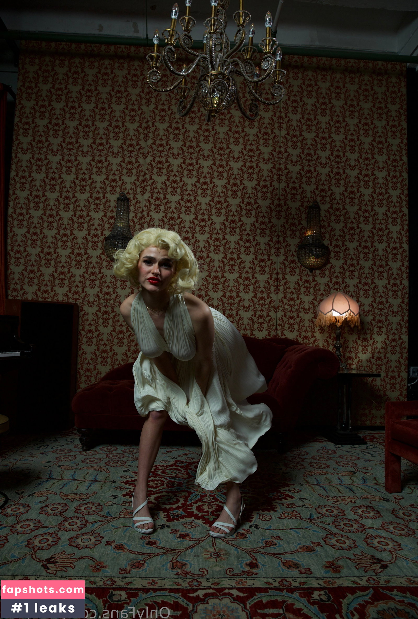 Megan Nutt gallery photo #2743