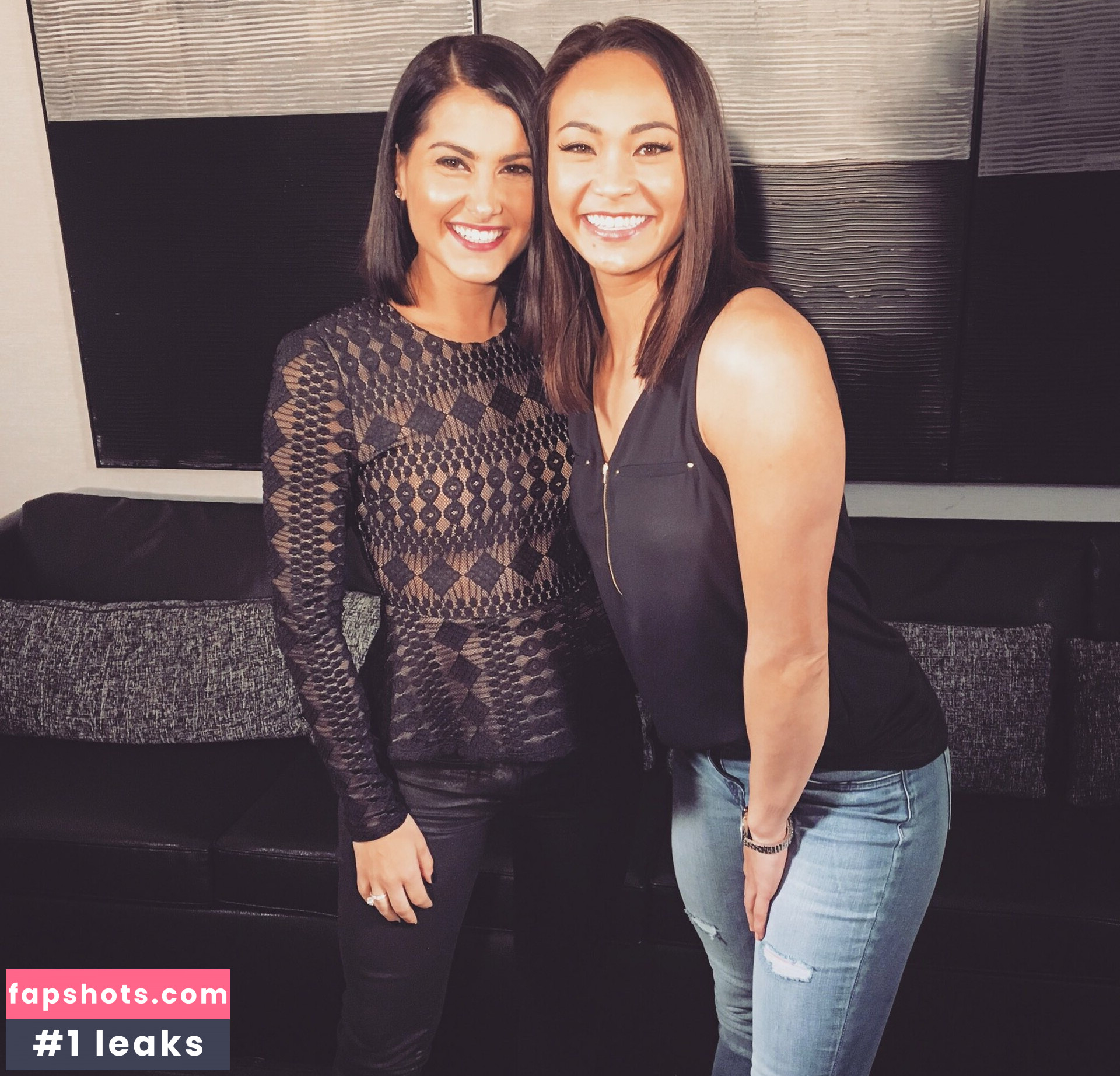 Megan Olivi gallery photo #23