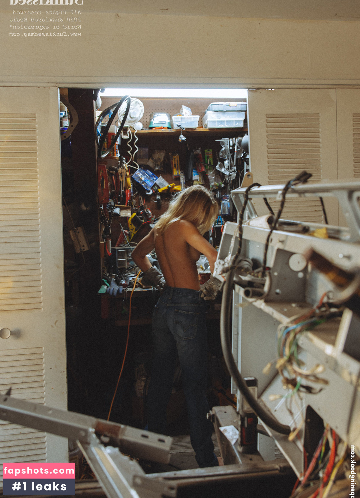 Megan Samperi gallery photo #6