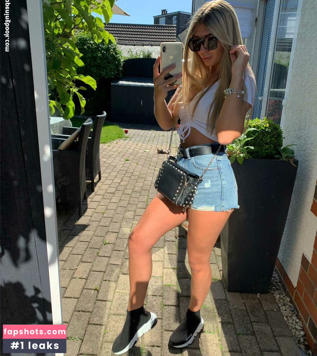 Megan Somers gallery photo #11