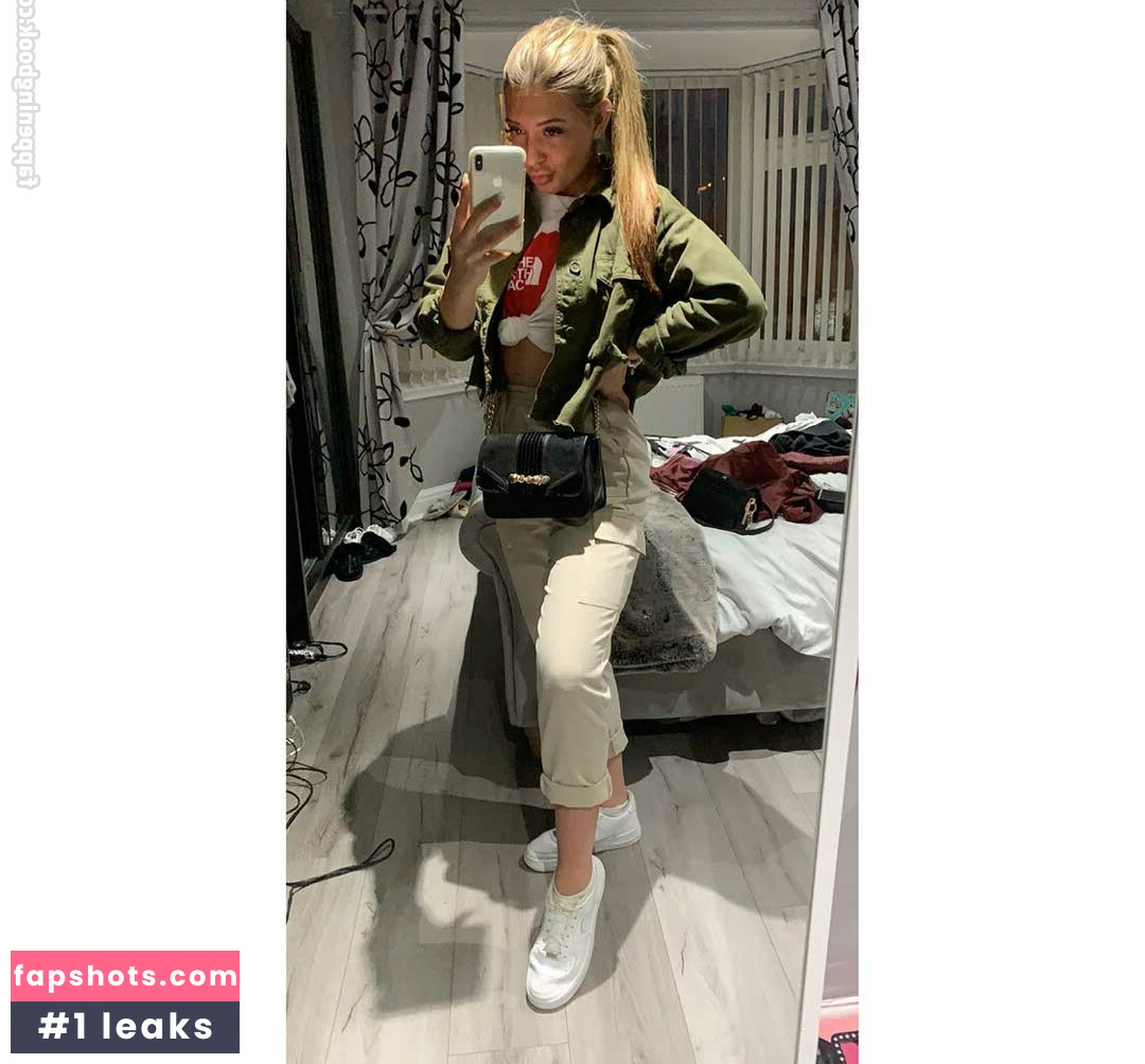 Megan Somers gallery photo #15