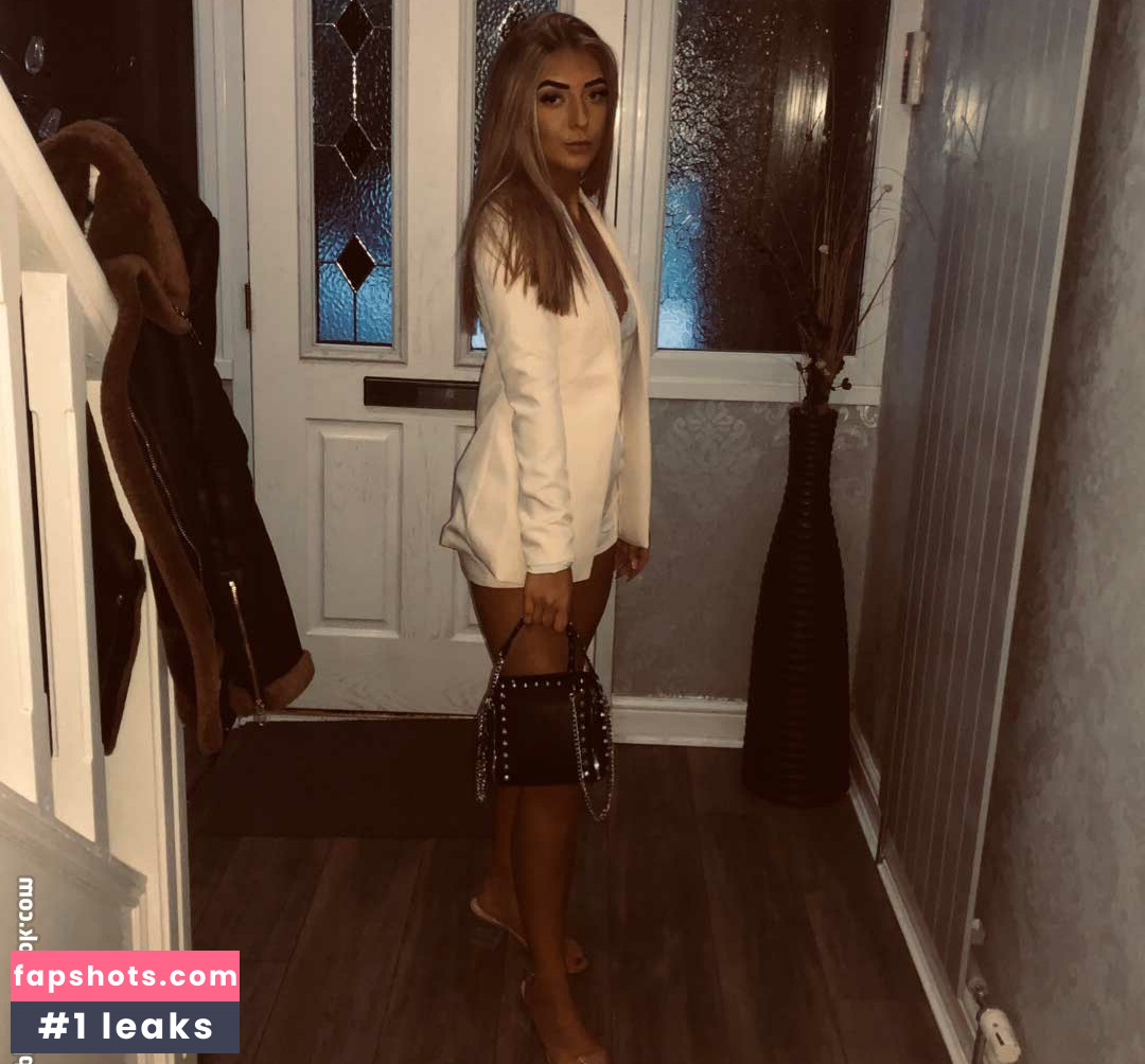 Megan Somers gallery photo #17