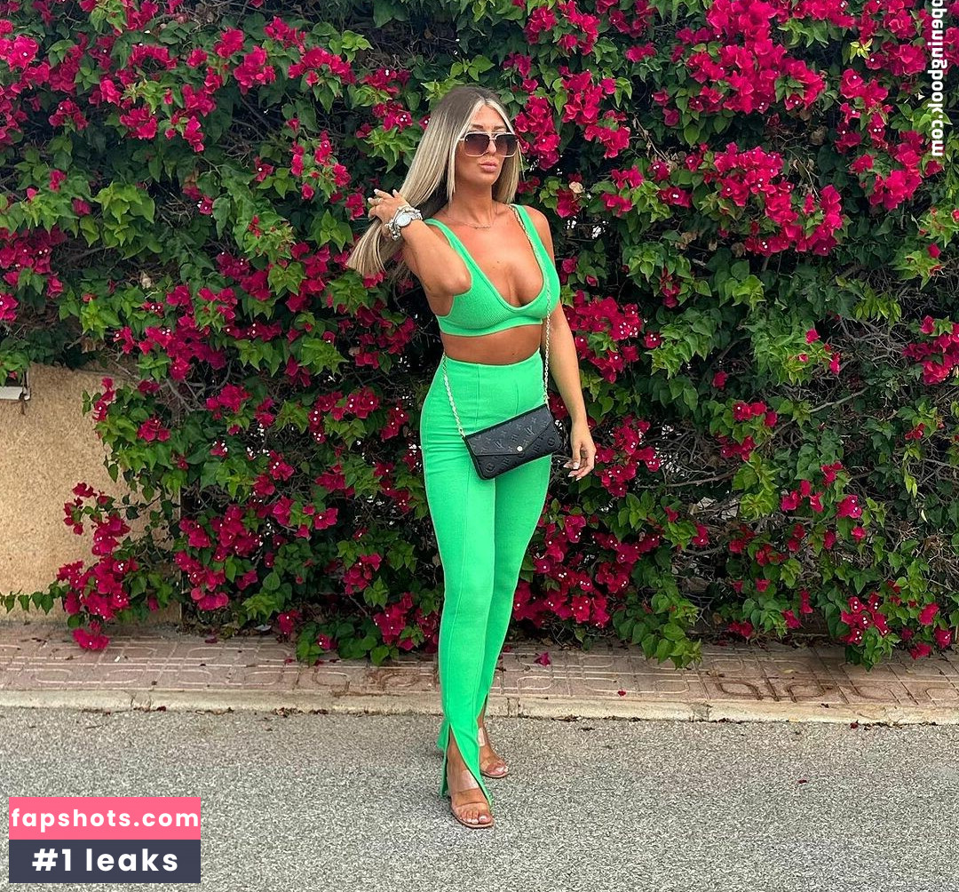 Megan Somers gallery photo #33