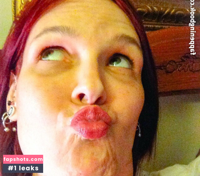 Megan Zass gallery photo #22